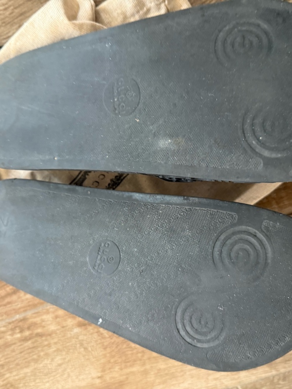Gucci Black Interlocking G Logo Slide Sandals - Picture 5 of 5